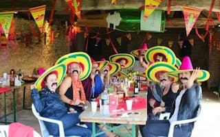 'Girls getaway for 10' - Holiday Ideas