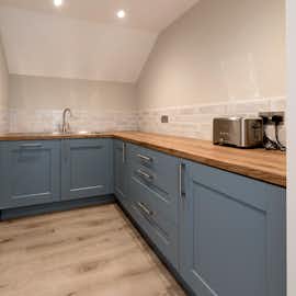 Croftview - The landings on the second floor both have a small kitchen Croftview - The landings on the second floor both have a small kitchen