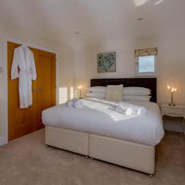 Herons Bank - Bedroom 4: A superking or twin beds Herons Bank - Bedroom 4: A superking or twin beds