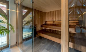 Croftview - The spa hall also has a sauna