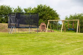 Siskins Nook, Stonehayes Farm: 15 acres of shared grounds with a children's play area