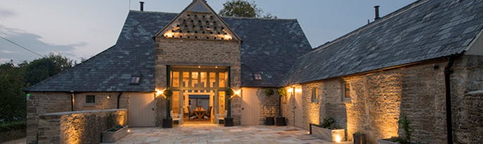 Large Self Catering Barn In The Cotswolds
