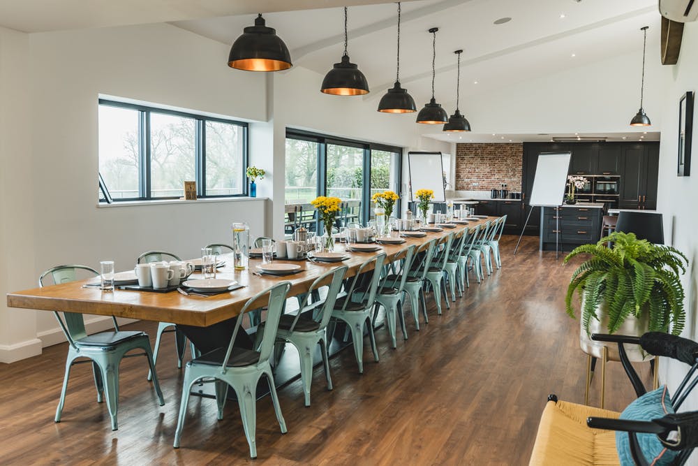 churchill-20-business-lunch-for-corporate-stays