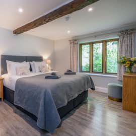 Kingshay Barton - Bedroom 5 (Wayford) sleeps 2 and has room for an extra guest bed to sleep a child aged 12 years and under (charged) Kingshay Barton - Bedroom 5 (Wayford) sleeps 2 and has room for an extra guest bed to sleep a child aged 12 years and under (charged)