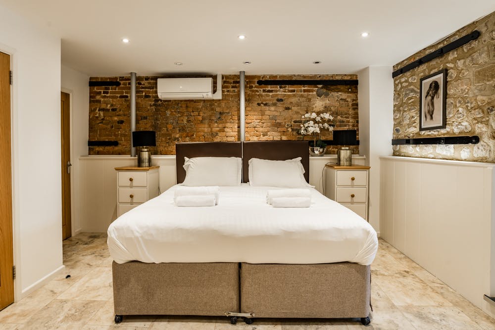 Beaverbrook bedroom 2