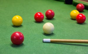 Julesbrook: Unwind with a game of pool before dinner