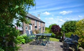 'Harmony Cottage' - in Gloucestershire