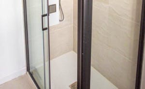 The Horse House shower room