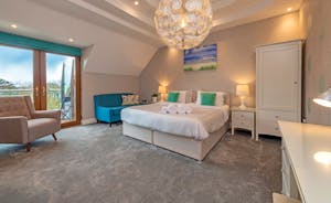 Hamble House - Bedroom 6: Super king or twin, an ensuite shower and a balcony