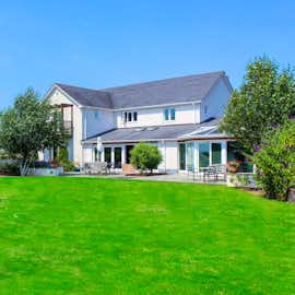 Herons Bank - Set in private grounds amidst the beautiful Devon countryside (the balcony has been changed to a juliette balcony) Herons Bank - Set in private grounds amidst the beautiful Devon countryside (the balcony has been changed to a juliette balcony)