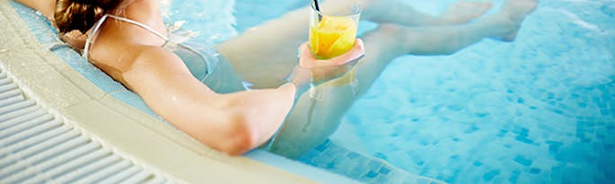 Large Group Accommodation with an Indoor Swimming Pool