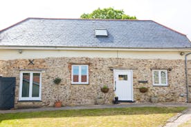 Siskins Nook, Stonehayes Farm - A gorgeous Devon holiday cottage for 4