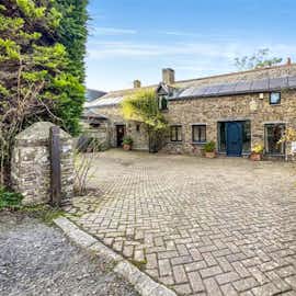 Front driveway of Claycott & Annexe Front driveway of Claycott & Annexe