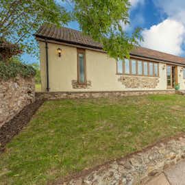 Big Thatch, Devon - The Annexe was transformed from an old dairy Big Thatch, Devon - The Annexe was transformed from an old dairy