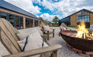Boon Barn - Luxury large group holiday house in Wiltshire with pool 