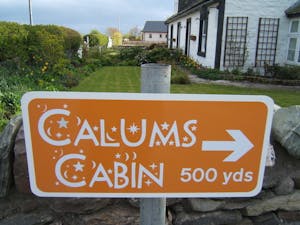 Sign to Calums Cabin
