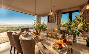 The Cedars - A big slice of contemporary country life, with breath taking views 