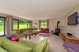 Flossy Brook - The living space is light and airy, with a wood-burner for the colder times of year