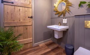 Whimbrels Barton - The utility room leads through to a stylish WC
