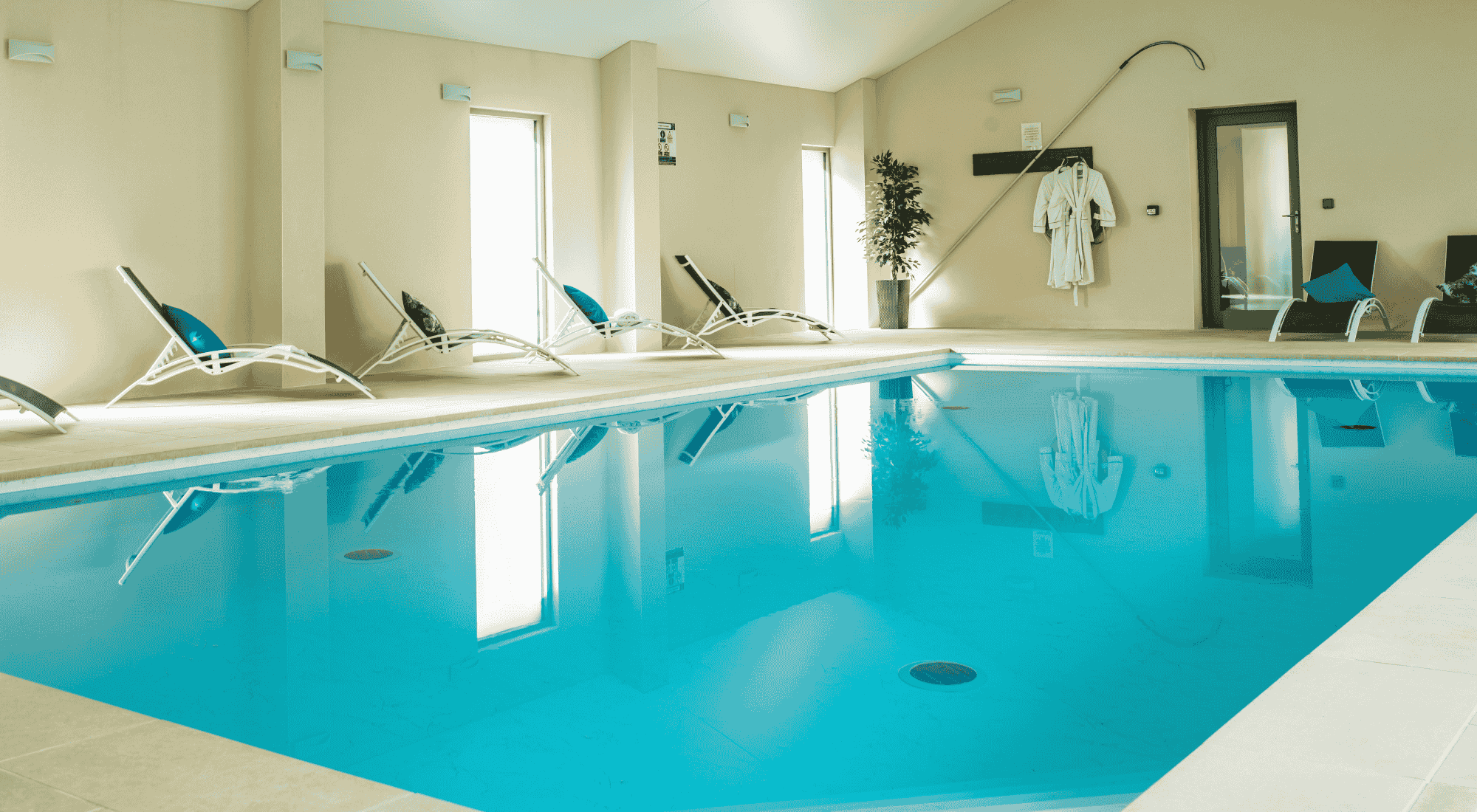 'Luxury Large Holiday Houses With Indoor Pools' - Large Group Accommodation Holiday Ideas