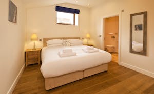 Coat Barn - Bedroom 8 is a ground floor room with en suite shower facilities