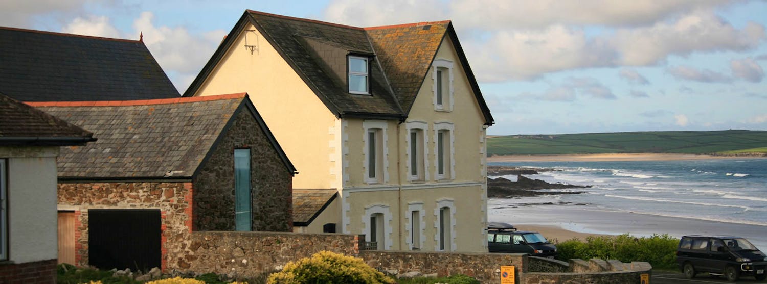 Gallery Craig Var With Chauffeurs Cottage New Polzeath