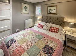 Oak Annexe Double Bedroom