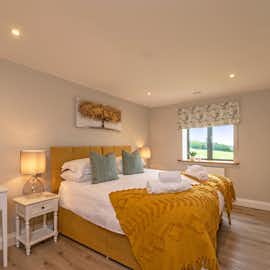 Croftview - Bedroom 3 (Duck): On the first floor with an ensuite shower room Croftview - Bedroom 3 (Duck): On the first floor with an ensuite shower room