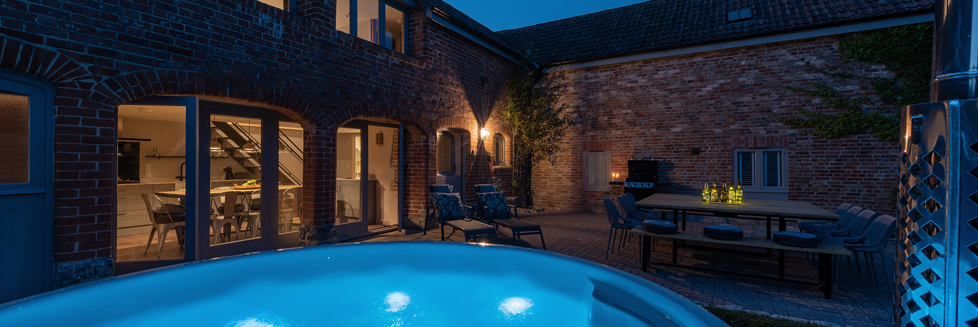 Whimbrels Barton Group In Somerset For 16 Sleeps 12
