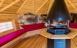 'Holiday Houses Available 17th May - 20th June' - Holiday Ideas