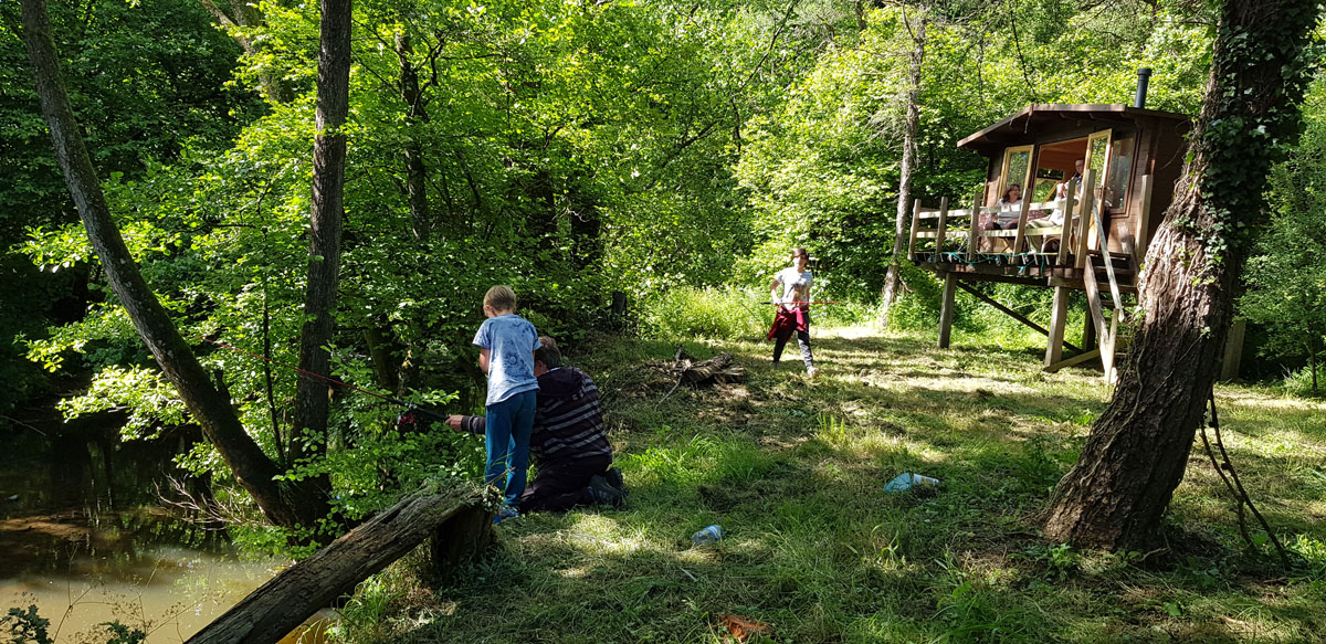 Daytime Exclusive access to the riverside woodlands and firepit