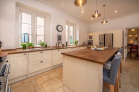 The Old Rectory - A very sociable kitchen allows for chit-chat whilst you cook