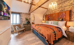 Boon Barn - Modern opulence in Bedroom 8