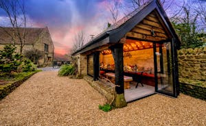 Kingshay Barton - Out in the garden there's a heated weatherproof BBQ bothy