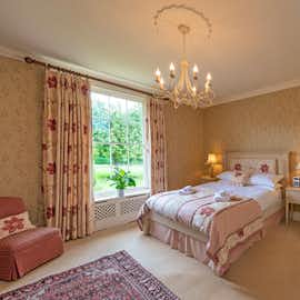 Lower Leigh - Master Edwardian Suite Lower Leigh - Master Edwardian Suite