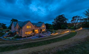 Perys Hill - Sleeps 12 in the Somerset countryside