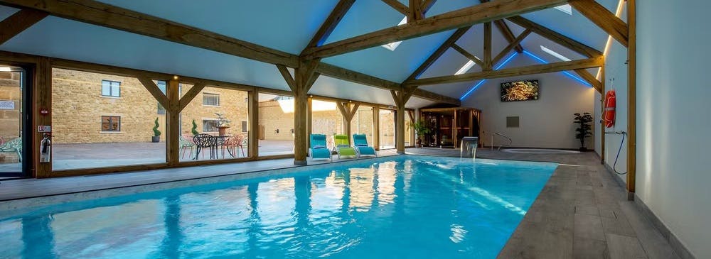 Indoor swimming pool at Hinton Park Holidays