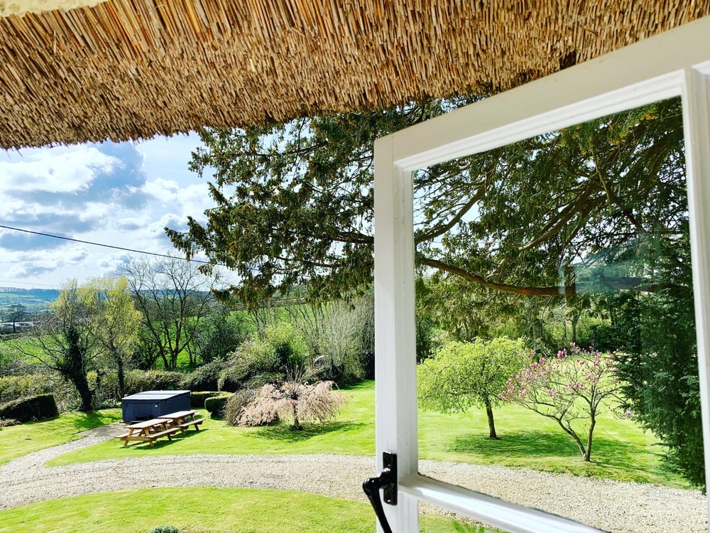 Looking at the window of Pippinsands