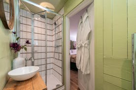 Tickety-Boo - Modern-rustic styling in the shower room for Bedroom 1