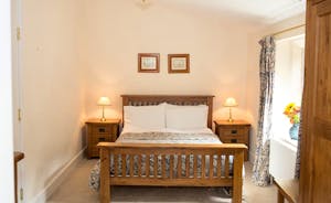 The Old Rectory - The Stannard Suite is on the first floor and has an en suite bathroom