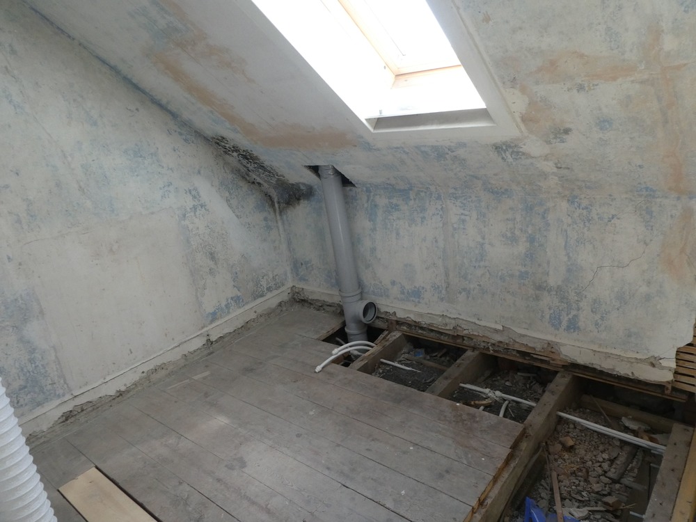 Box room before it became a bathroom