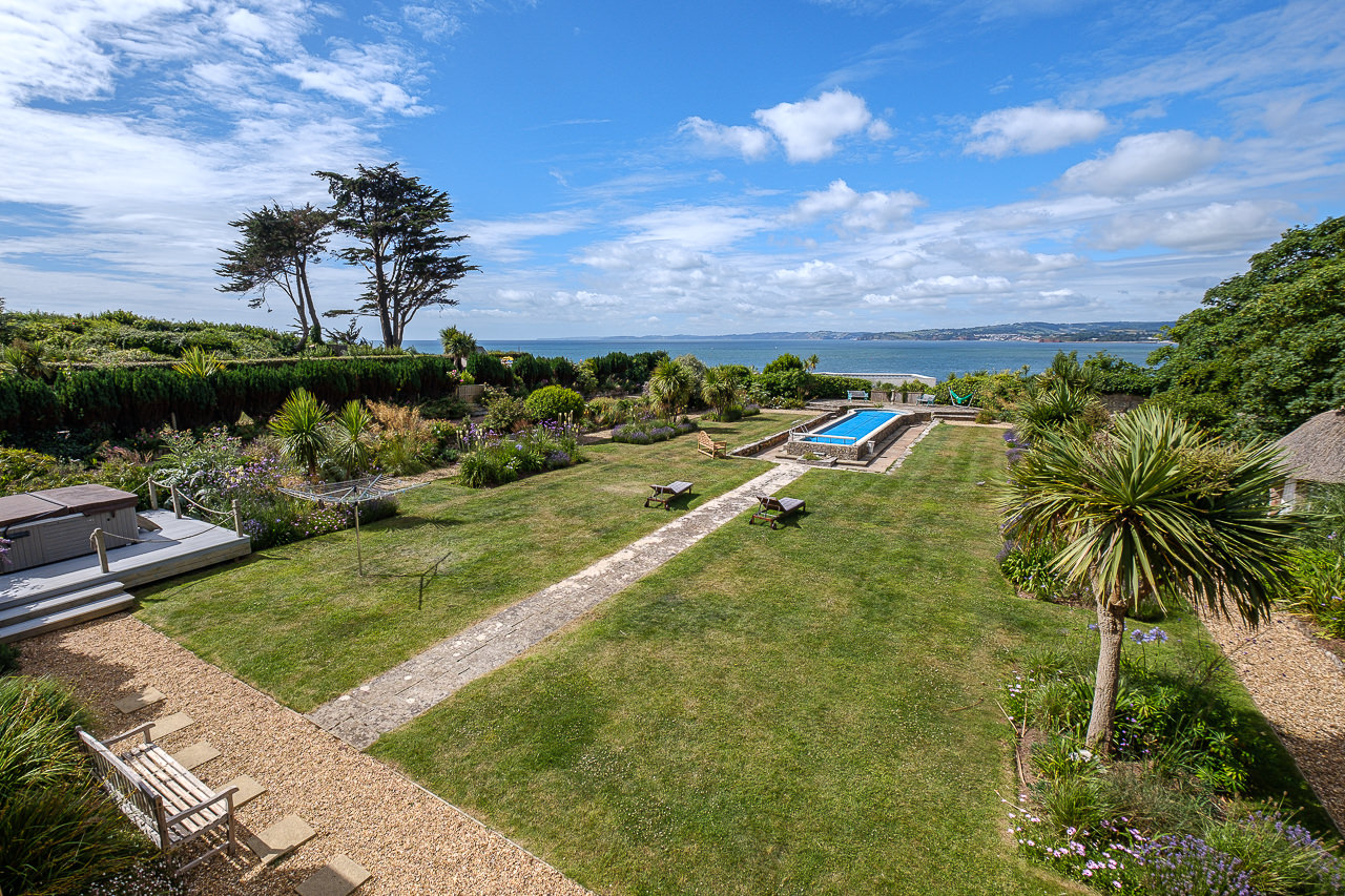 The Beach House Exmouth 10 bedroom House Holiday Rental in Devon