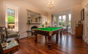 The Old Rectory - Snooker before dinner in the Games Room