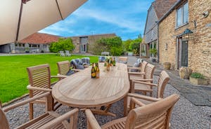 Court Farm: Gather together in the private courtyard