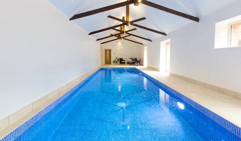 'Pound Farm' - in Somerset - Large Group Accommodation
