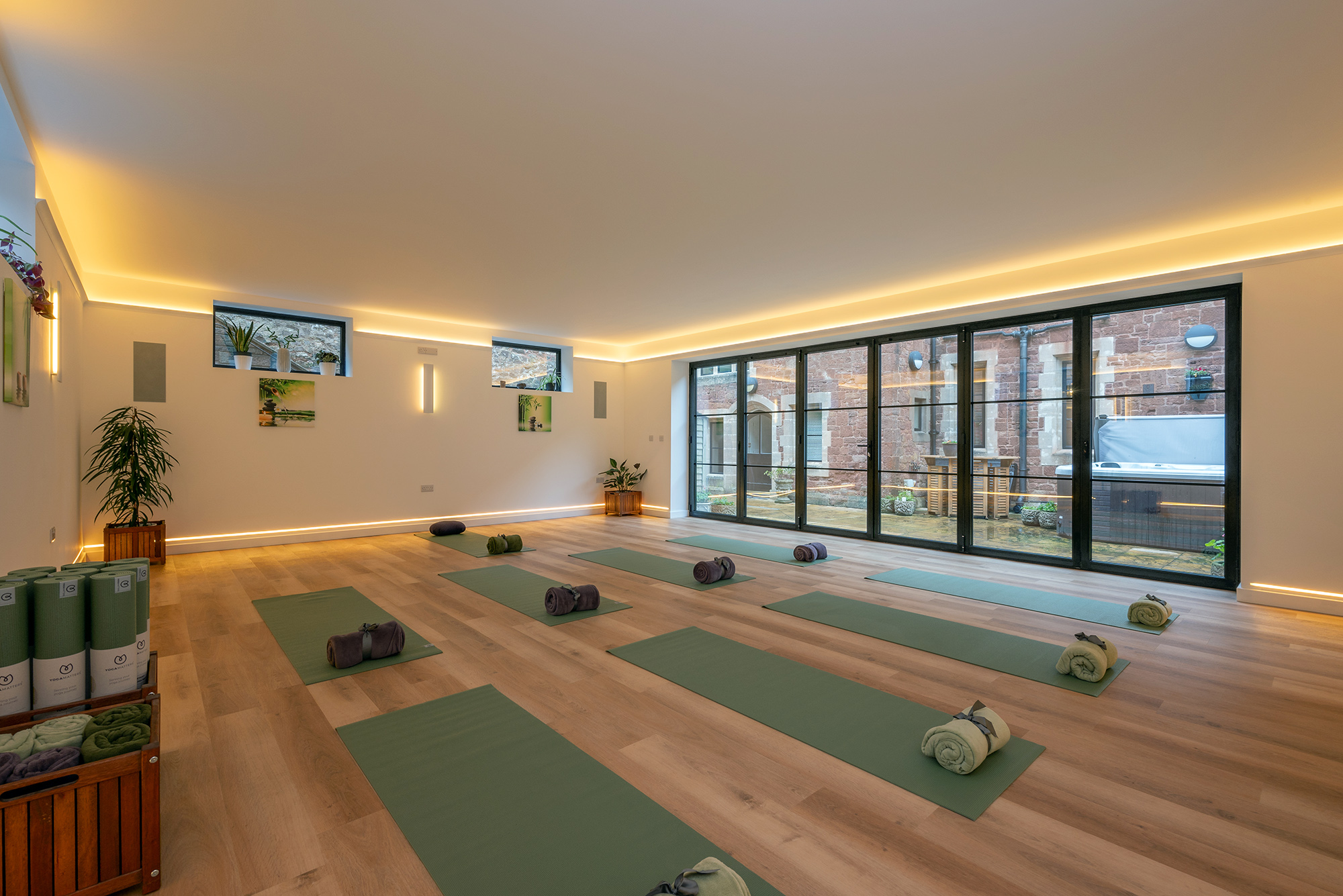 'Group Stays with Yoga Studio' - Holiday Ideas