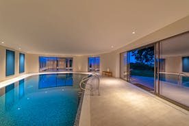 Perys Hill - Luxury group accommodation with indoor pool