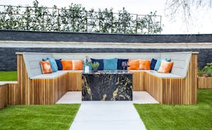 Bluewater: Relax on the terrace, the firepit to keep you warm on chilly evenings