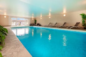 Holemoor Stables - The indoor swimming pool is exclusively yours throughout your stay