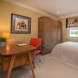 Overbrooks - Bedroom 3 sleeps 2 in a double bed Overbrooks - Bedroom 3 sleeps 2 in a double bed